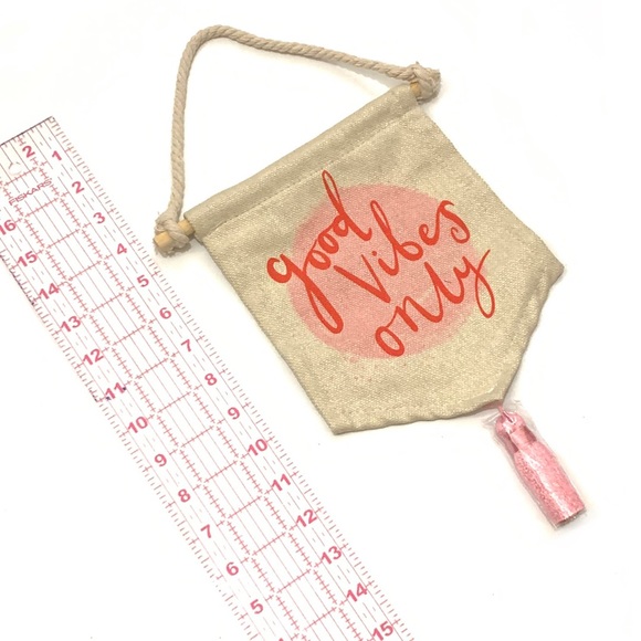 Good Vibes Only Canvas Fabric Banner Wall Hanging - Picture 4 of 7